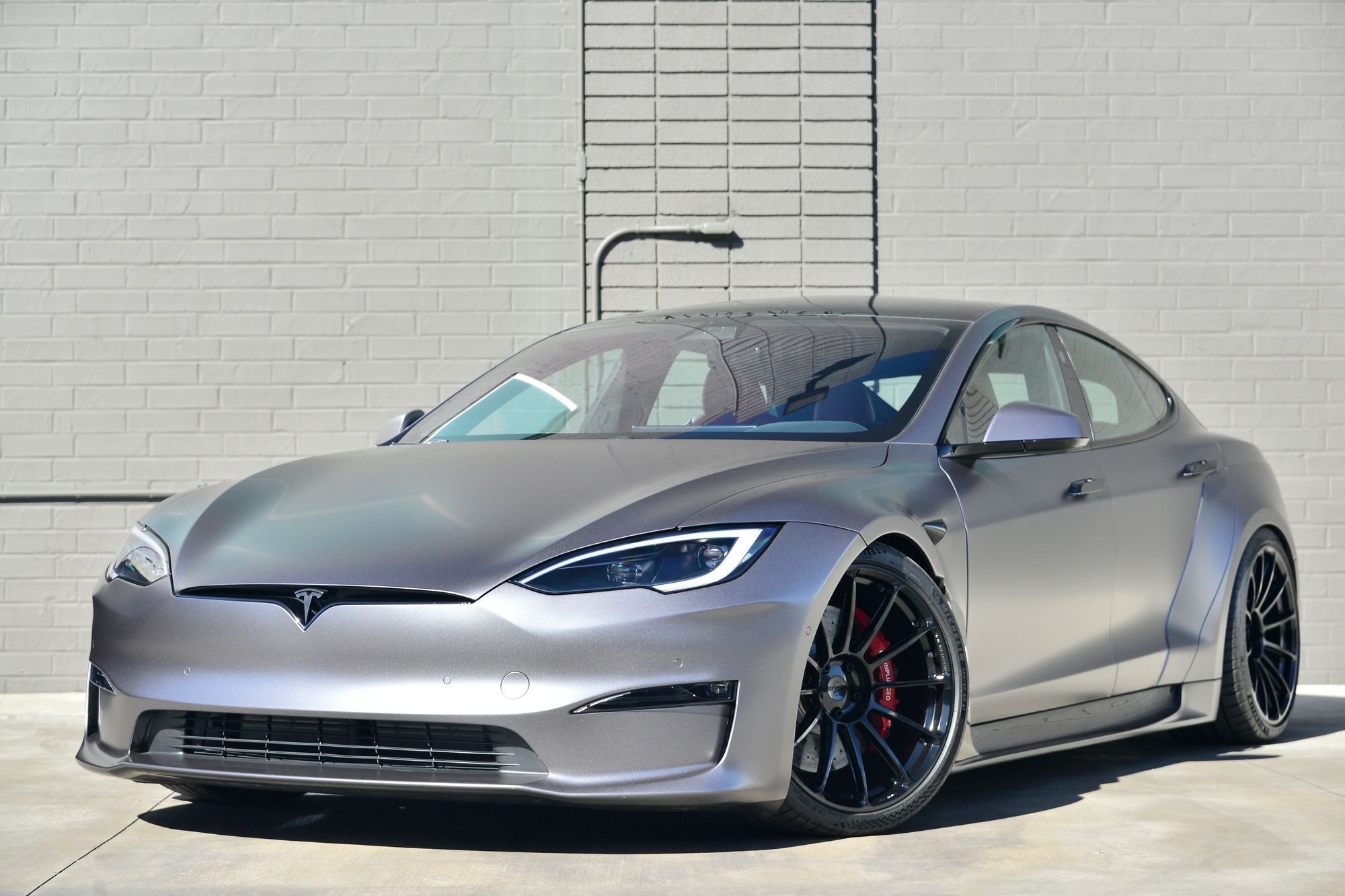 LLD - Tesla Model S - PLAID AWD