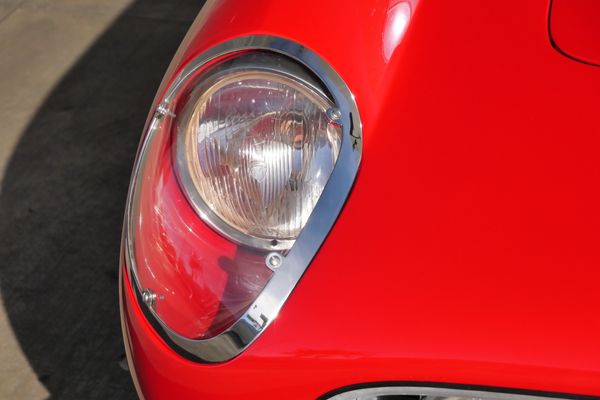 1968 Ferrari 250 California Replica