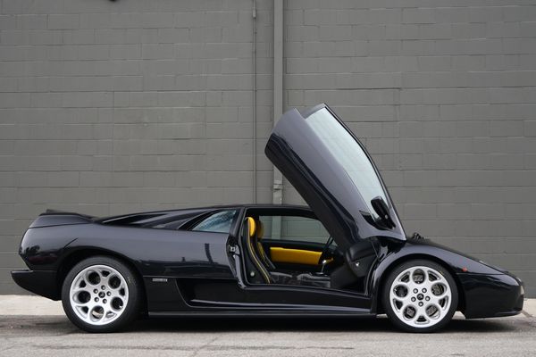 2001 Lamborghini Diablo VT