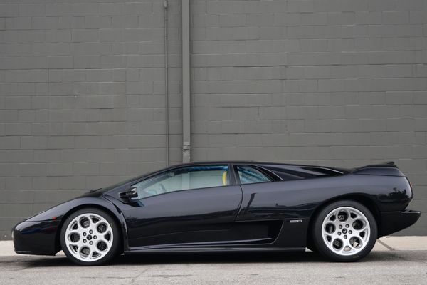 2001 Lamborghini Diablo VT