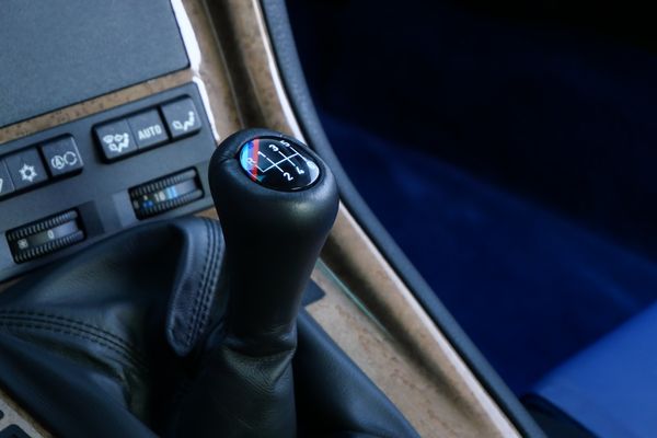 1993 BMW 850 CSI