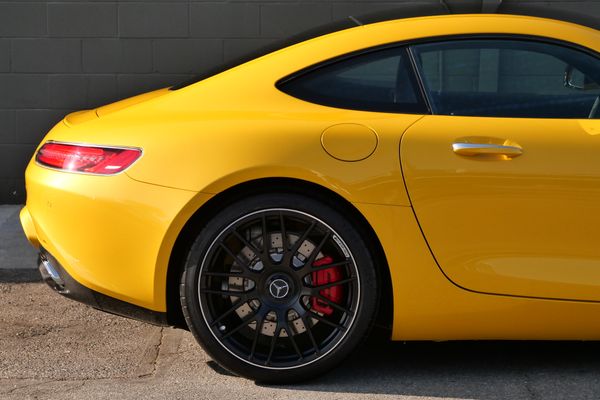 2016 Mercedes-AMG GT S