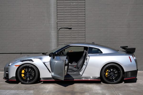 2021 Nissan GT-R