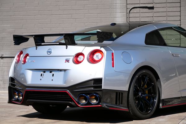 2021 Nissan GT-R