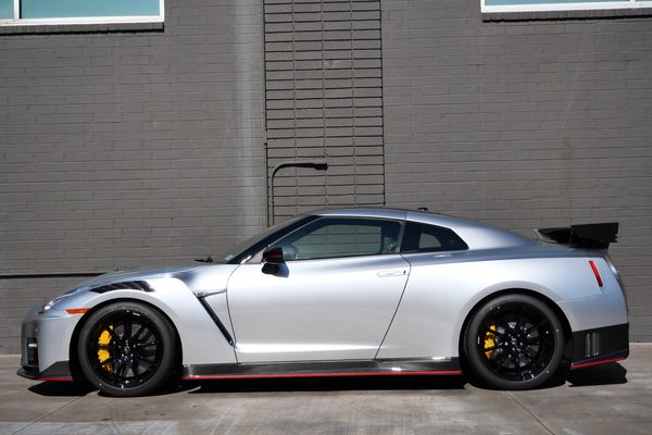 2021 Nissan GT-R