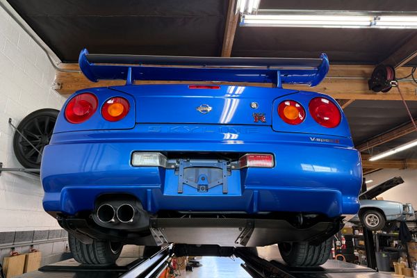 2001 Nissan Skyline GT-R R34 V-Spec II