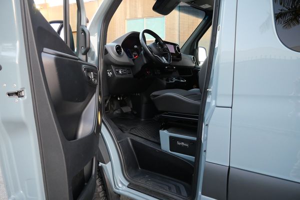 2022 Mercedes-Benz Sprinter 2500 4x4